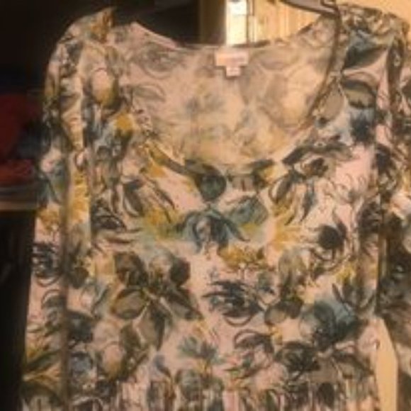 LulaRoe Ryanne Dress - Picture 3 of 3